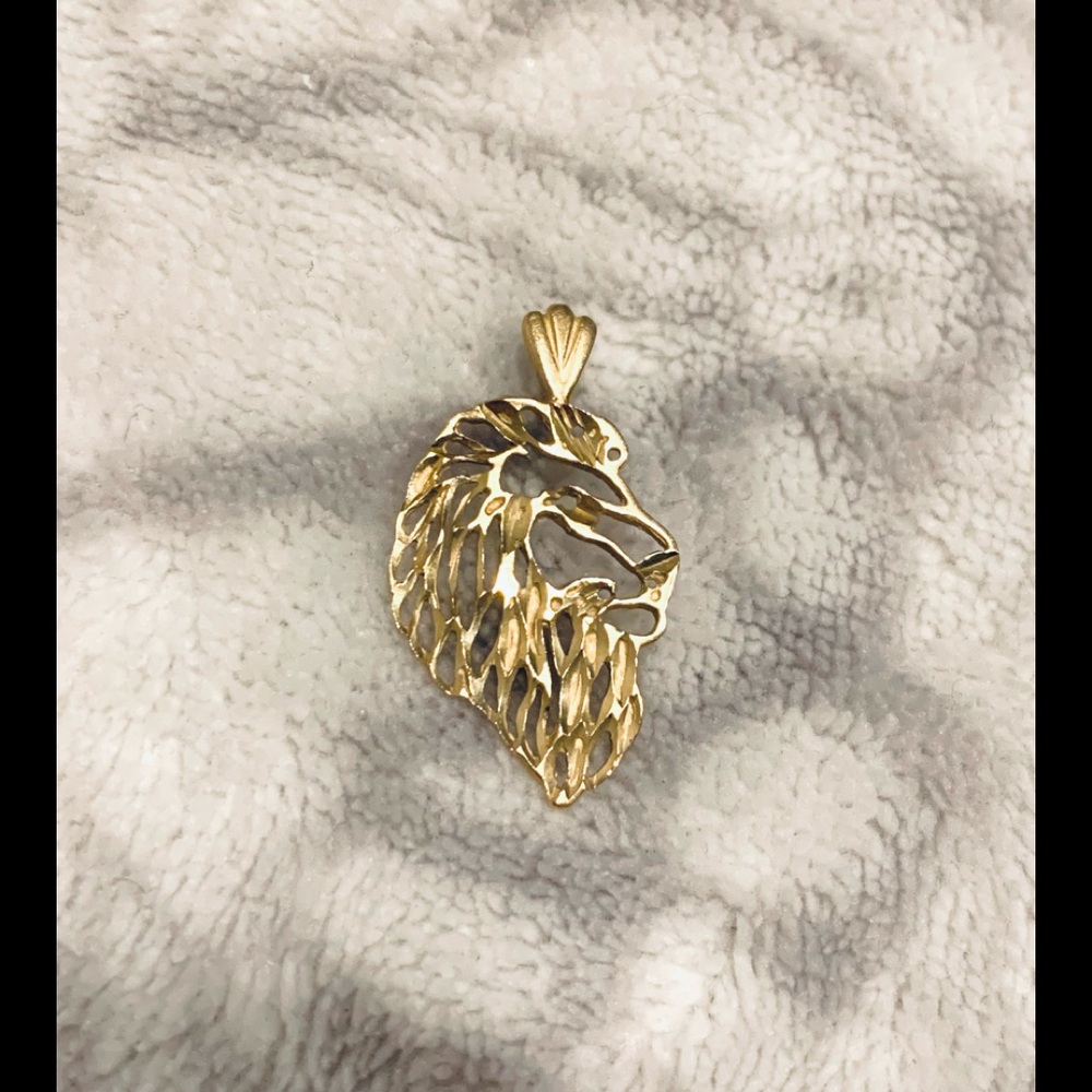 Rare 14k Gold Lion pendant